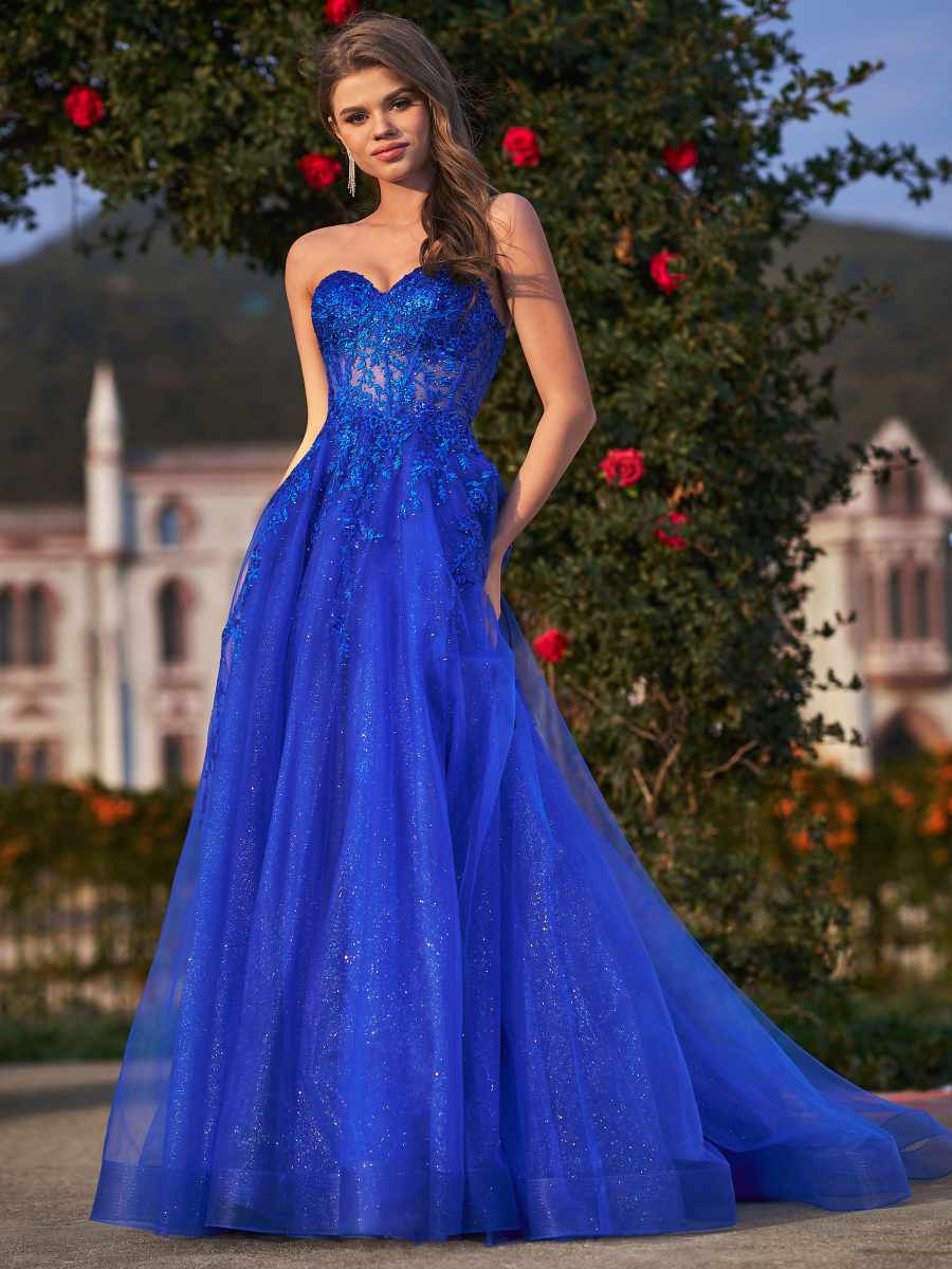 A-line Sweetheart Appliques Lace Sweep Train Tulle Corset Dress